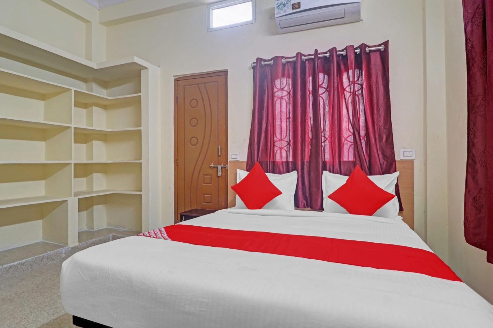 Super Hotel O Rbs Square Langer Houz Haidar Sahibguda Экстерьер фото